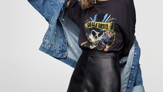 jupe holographique pull and bear