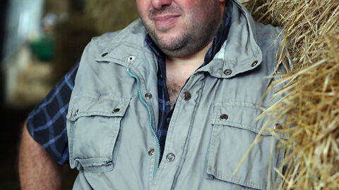 L Amour Est Dans Le Pre 13 Decouvrez Les 14 Nouveaux Agriculteurs