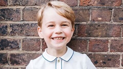 Prince George : le petit détail qui a échappé à Kensinghton sur la photo de ses 5 ans