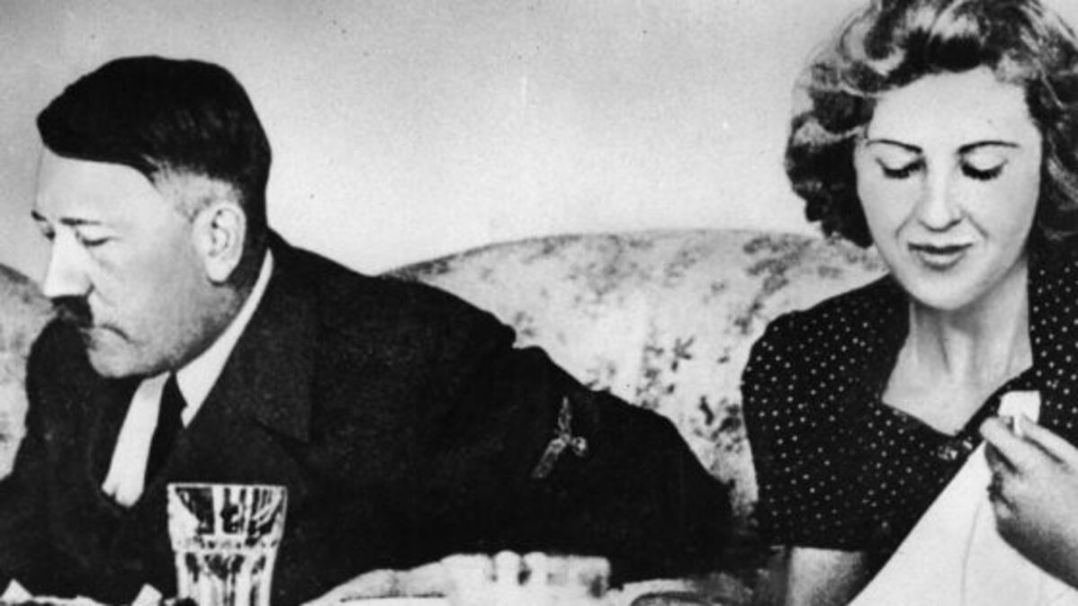 Pourquoi En 16 Ans De Relation Hitler N A Jamais Fait L Amour A Sa Femme Eva Braun
