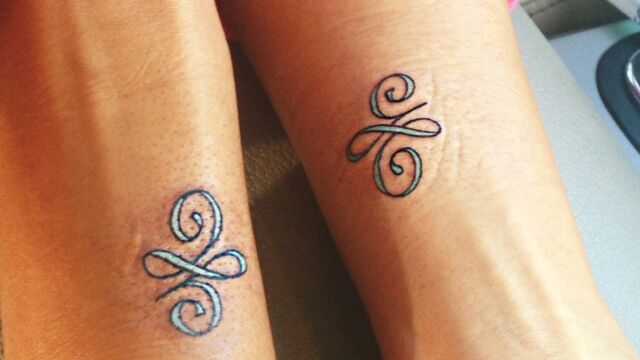 16 Tatouages Complementaires Pour Demontrer L Amour Eternel Mere Fille