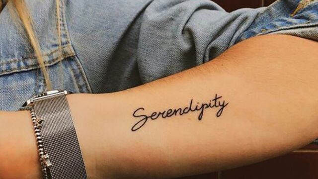 10 Idees De Tatouages Aux Mots Inspirants