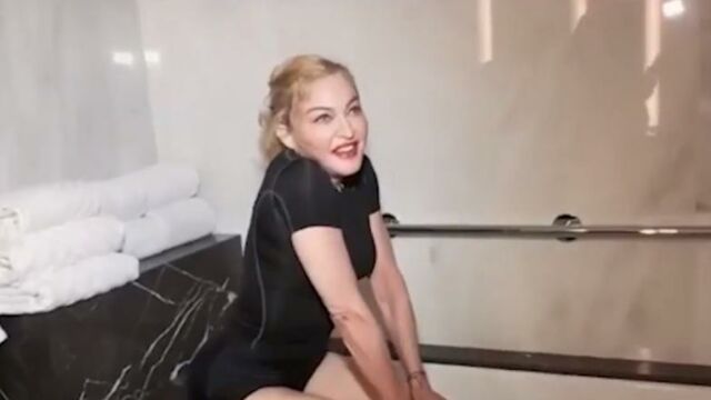 Madonna poste une vidéo de son bain de glaçons (VIDEO)