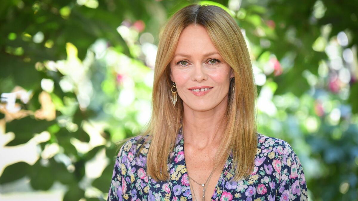 Vanessa Paradis : son moulin familial aux enchères, un mythe en péril ?