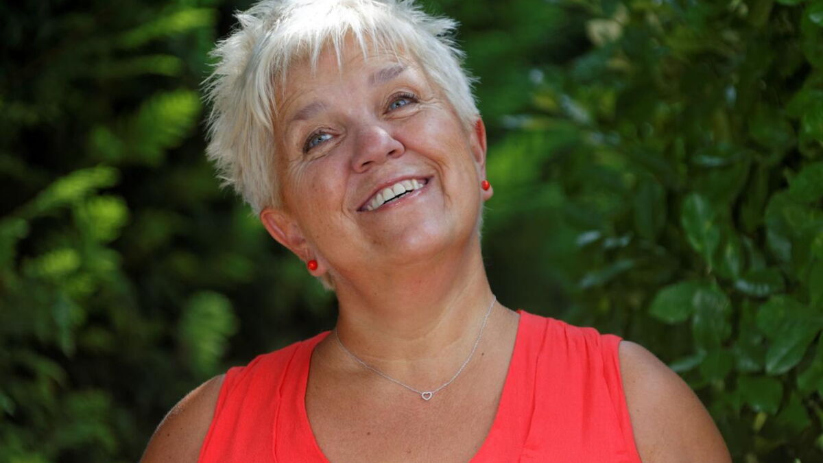 Mimie Mathy : sa comparaison inattendue avec Adriana Karembeu soulève la question du bonheur