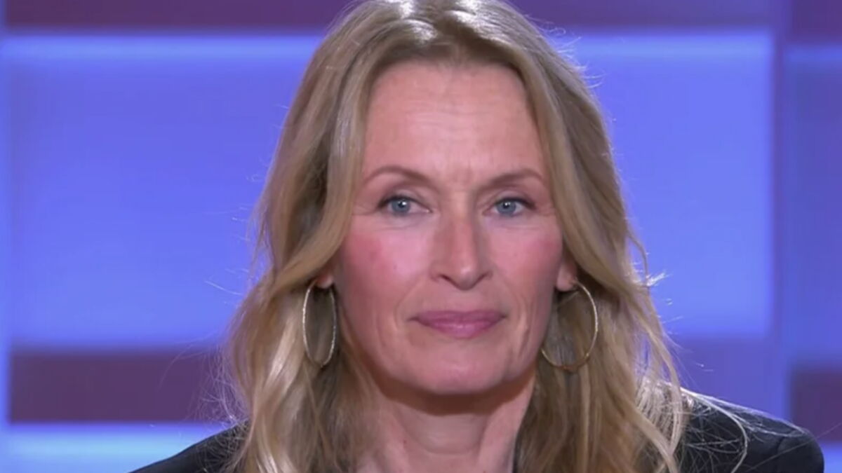 “We said to ourselves that he had waited for another man to take my hand”: Estelle Lefébure reveals her extraordinary marriage with David Hallyday