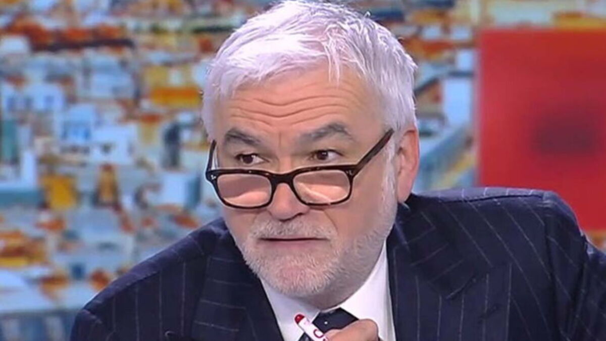 Pascal Prau d, accusé de racisme, réplique à LFI après leur plainte à l’Arcom : “Place à la vérité !”