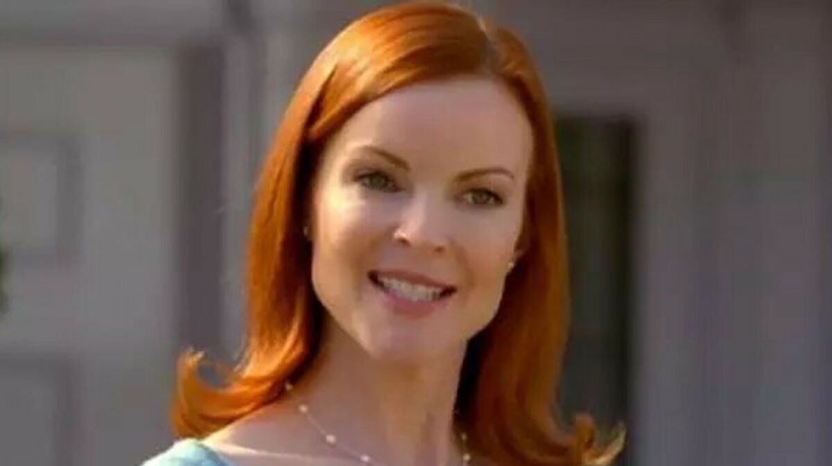 Blouse verte, Cheveux, Actrice