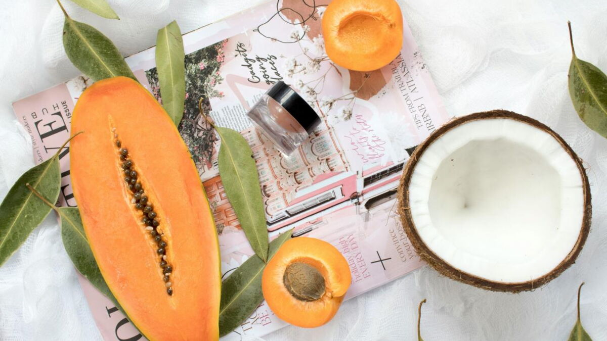 L’astuce pour utiliser le sérum repulpant fondant pour les lèvres de Make up by Mario L’astuce pour utiliser le sérum repulpant fondant pour les lèvres de Make up by Mario