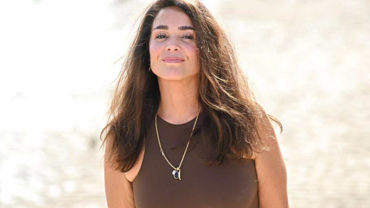 Lola Dewaere alias Raphaëlle : l’actrice de Astrid et Raphaëlle est-elle en couple ?