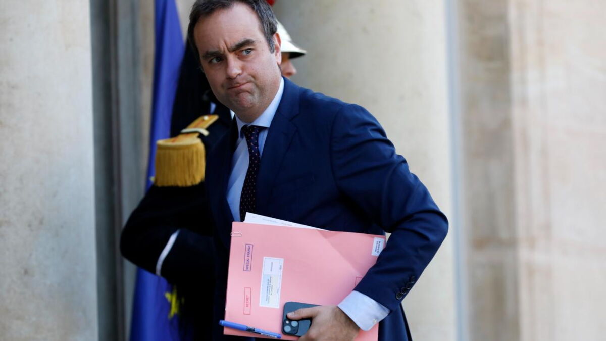 Budget sous tension : la fracture entre Emmanuel Macron et Sébastien Lecornu s’accentue