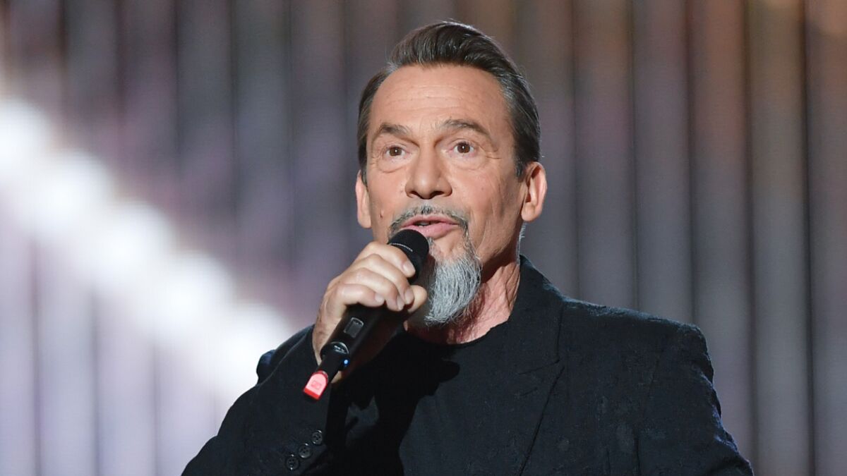 Florent Pagny vừa mua một bất động sản được liệt kê là di tích lịch sử ở Côte-d'Or
