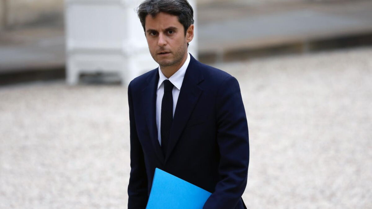 Présidentielle 2027 : Gabriel Attal assume ses ambitions et se place d’ores et déjà dans la course