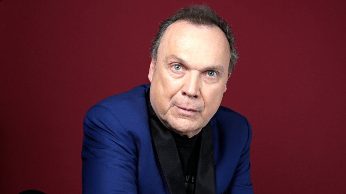 agacé, Julien Lepers met les choses au clair sur son « fils caché » agacé, Julien Lepers met les choses au clair sur son « fils caché »
