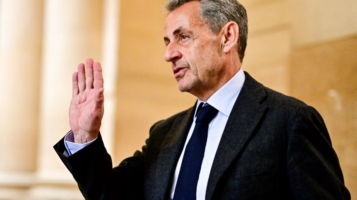 Nicolas Sarkozy au cœur de la tourmente : rebondissements au procès du financement libyen