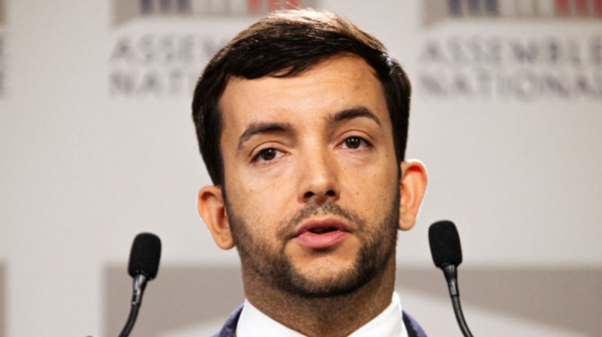 Jean-Philippe Tanguy, député RN, se confie sur son homosexualité : « Tout le monde savait » Jean-Philippe Tanguy, député RN, se confie sur son homosexualité : « Tout le monde savait »