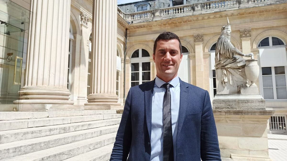 Polémique : un député RN veut supprimer les subventions des Trans Musicales en qualifiant à tort le festival de “festival d’artistes transgenres”