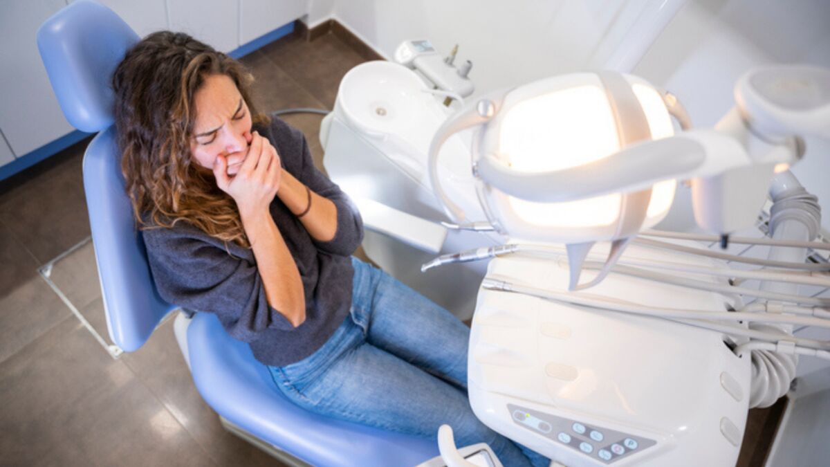 Paris : des dentistes accusés de mutiler leurs patients