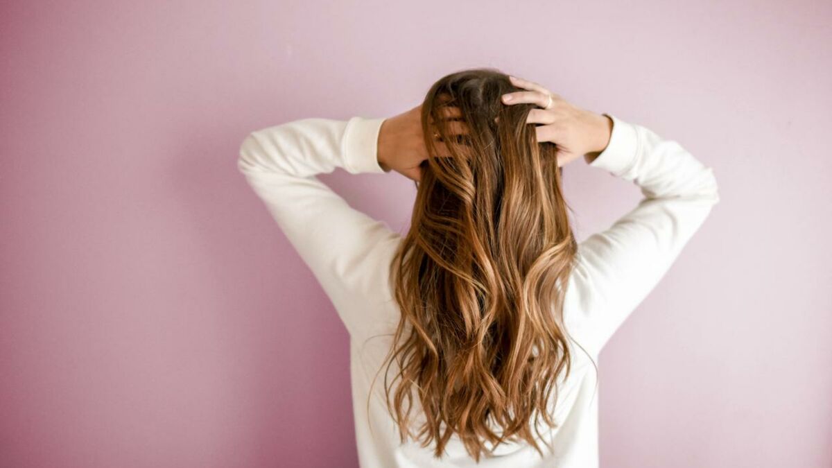 Chute de cheveux, calvitie : le dermaroller est-il une solution