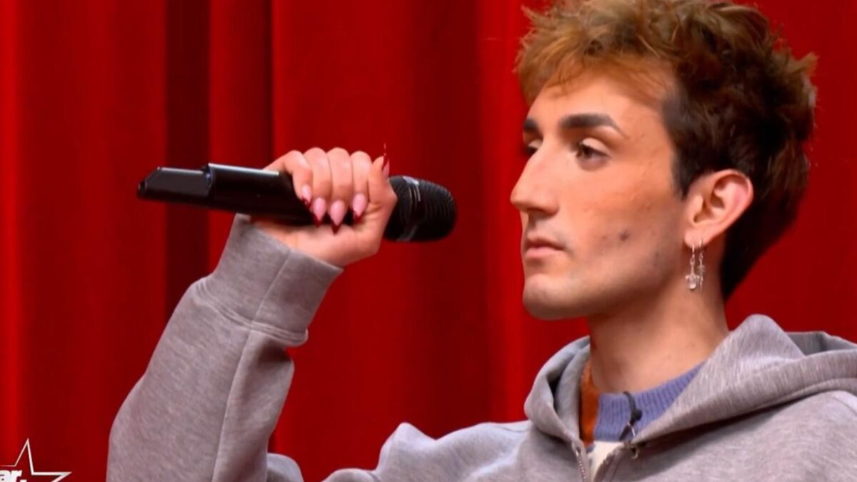 Star Academy : Victor bouleverse les téléspectateurs avec sa première chanson poignante