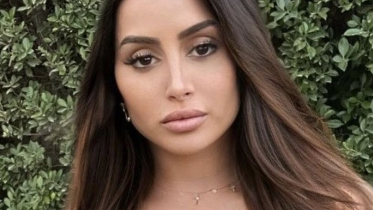 Les Soeurs El Himer Avant Chirurgie Océane El Himer : biographie, réseaux sociaux, news, vidéos et photos sur  Ohmymag