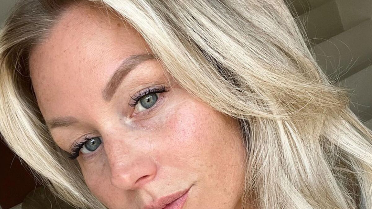 Aurélie Van Daelen Couple 2022 Aurélie Van Daelen : biographie, réseaux sociaux, news, vidéos et photos  sur Ohmymag