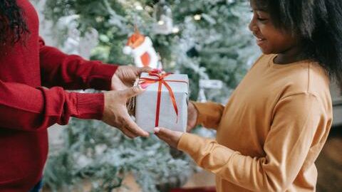 10 cadeaux de Noël à offrir à une femme de 30 ans
