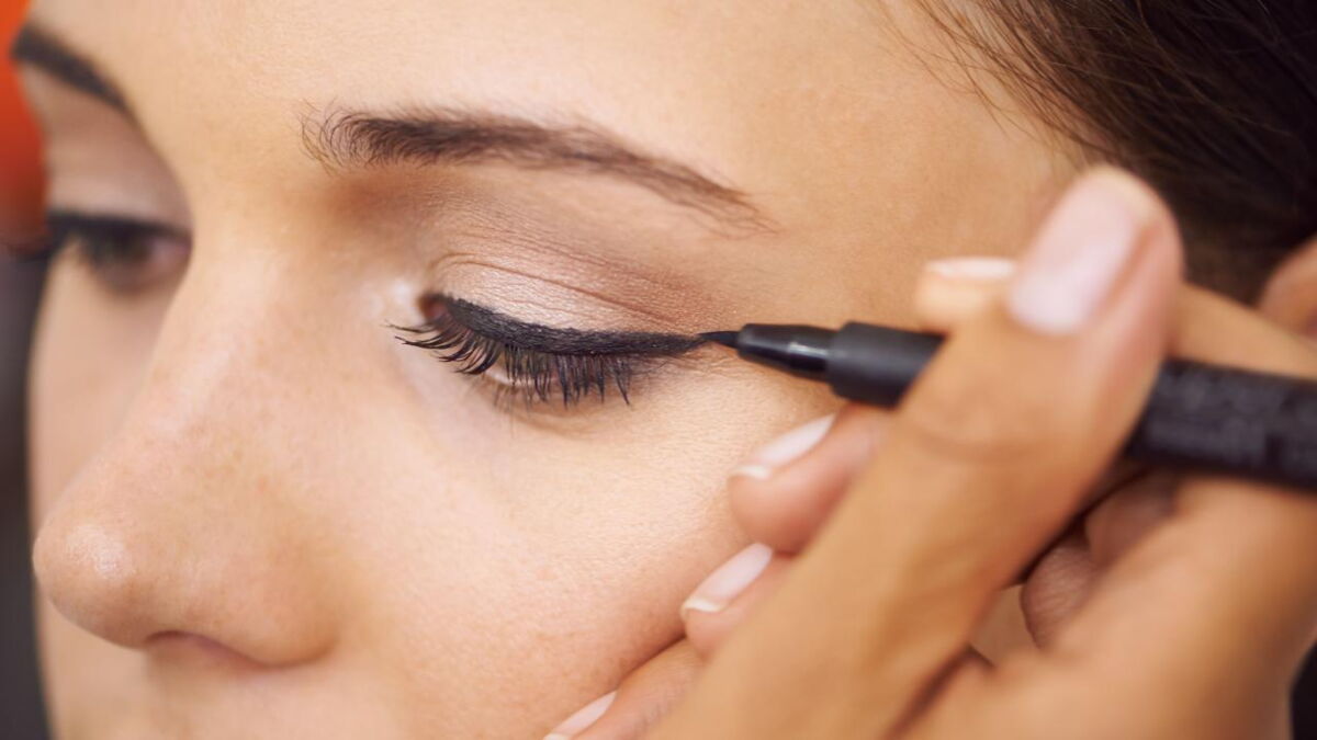 Comment réussir son trait d'eye-liner
