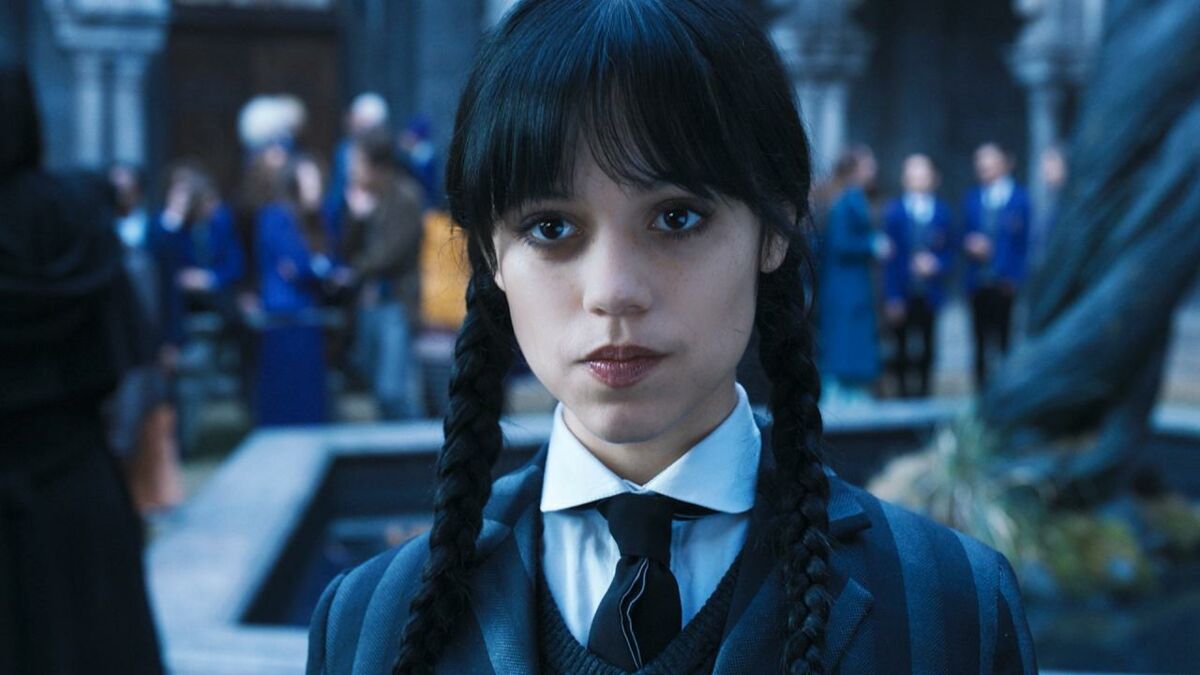 Voici Le Dupe Du Crayon à Lèvres Porté Par Jenna Ortega Dans Mercredi à