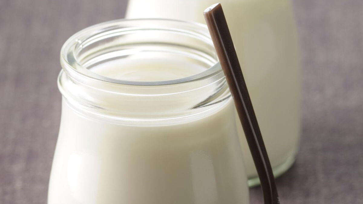 Fait maison : la recette pour faire des yaourts avec et sans yaourtière