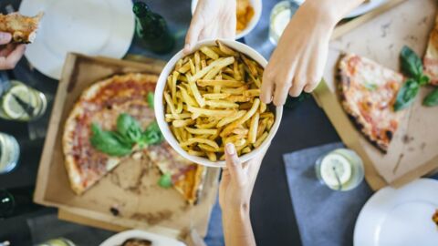 Pizza, frites et burgers : les effets de la malbouffe sur notre cerveau