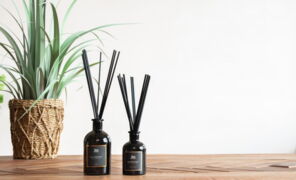 Comment fabriquer son propre parfum d'ambiance ? (Vidéo)
