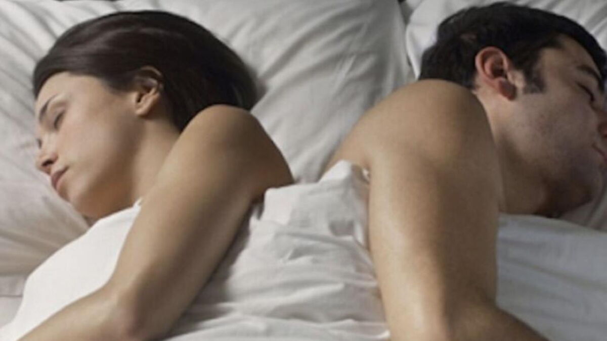 Cet Homme Repertorie Dans Un Tableau Les Excuses De Sa Femme Qui Ne Veut Pas Faire L Amour