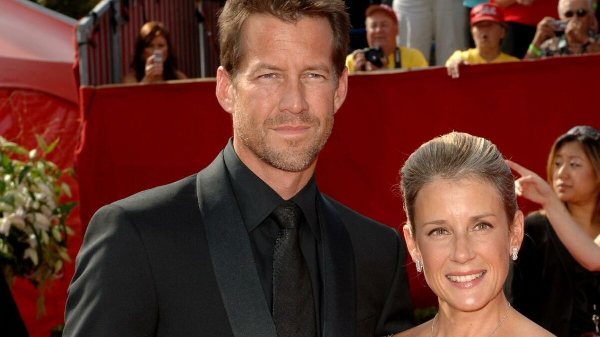James Denton qui est Erin O'Brien, la vraie femme de Mike Delfino