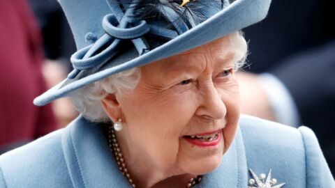 Quand la reine Elizabeth II copie un look de Lady Di et de Meghan Markle