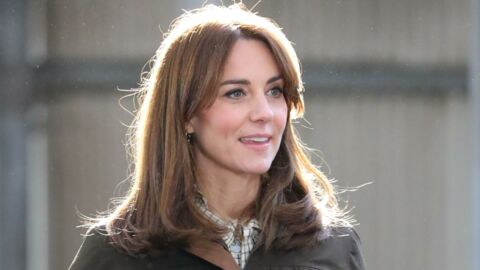 Kate Middleton ose le tailleur deux-pièces rose !