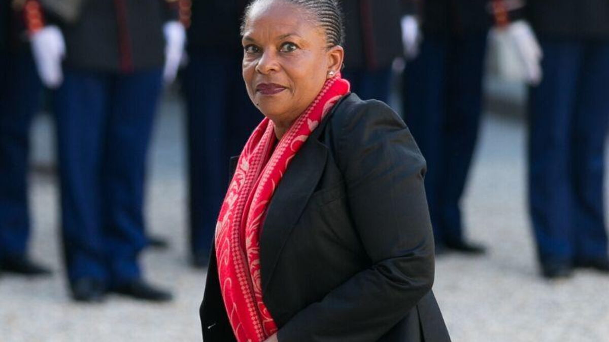 "20h30 le dimanche" filmée à son insu, Christiane Taubira se déhanche en musique puis tacle