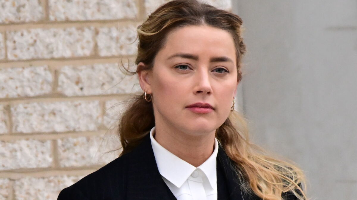 "Elle était l'agresseur" un juré explique pourquoi Amber Heard a