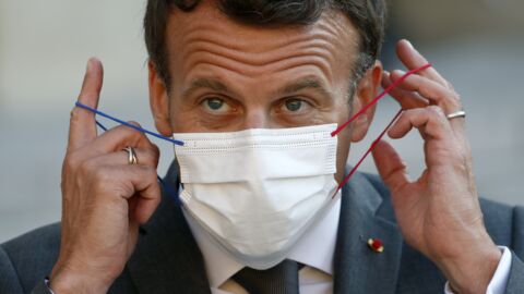 Covid-19 : Emmanuel Macron annonce la fin du port du masque en extérieur