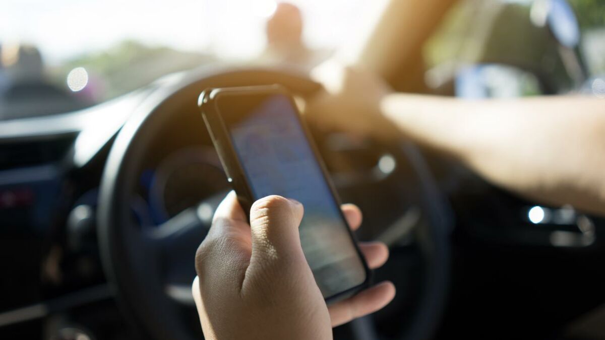 Téléphone au volant sanction 2022