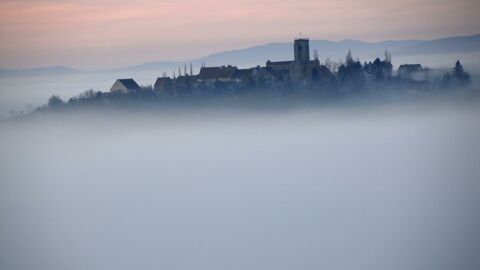 Un étrange dôme de brouillard effraie les habitants de ce village 