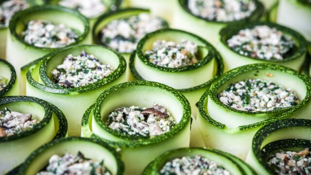 Comment cuire des courgettes à l'eau ? - Recette Ptitchef