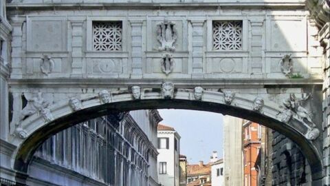 Venedig: Die Seufzerbrücke in Bildern
