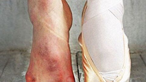 So sieht der harte Alltag einer Balletttänzerin aus! Wirklich beeindruckend!