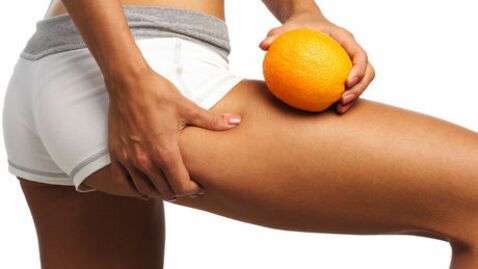Cellulite ganz einfach mit dem Nudelholz wegrollen.