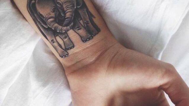 Kleine elefant tattoo prinz der 