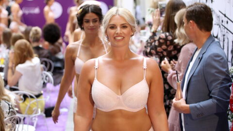Trotz Bodyshaming: Curvy-Model Angelina Kirsch läuft in Unterwäsche