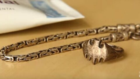 Wie reinigt man am besten Silberschmuck? Mit diesem Tipp weißt du Bescheid