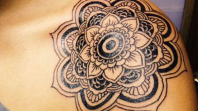 Bei frauen tattoos Genital Tattoos