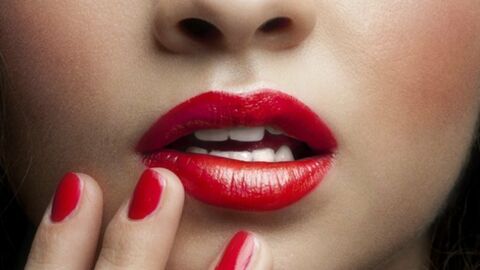 Entdeckt mit uns die ungeahnten Wirkungen des Lippenstifts